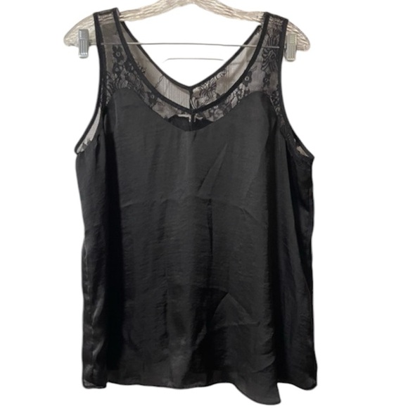 Maurices Tops - MAURICES Black Camisole With Lace Accents Size XL